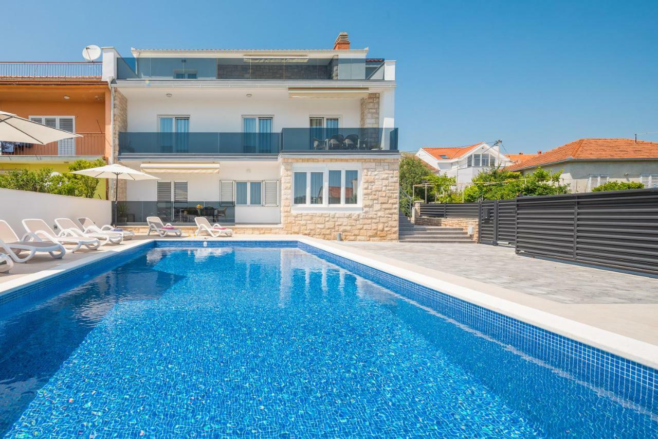 Apartments Apollo Trogir Eksteriør bilde