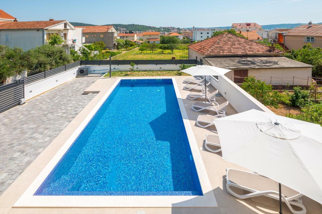 Apartments Apollo Trogir Eksteriør bilde